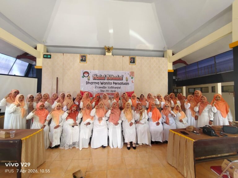 Halal Bi Halal Dharma Wanita Persatuan Kecamatan Watukumpul